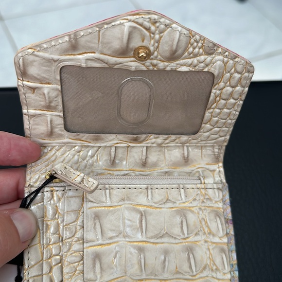 Brahmin Small Wallet Melbourne - Picture 5 of 7